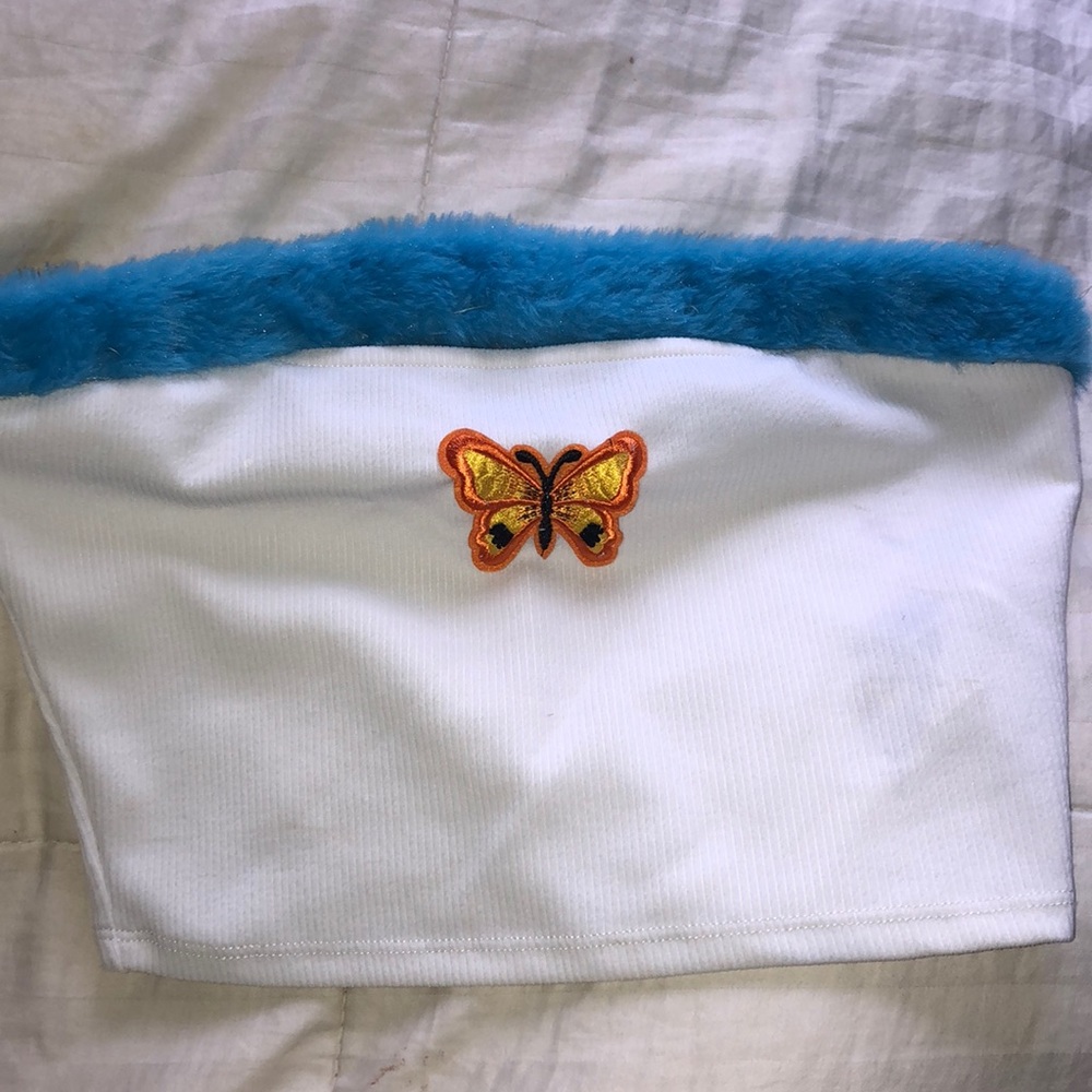 handmade fur trip white butterfly crop top